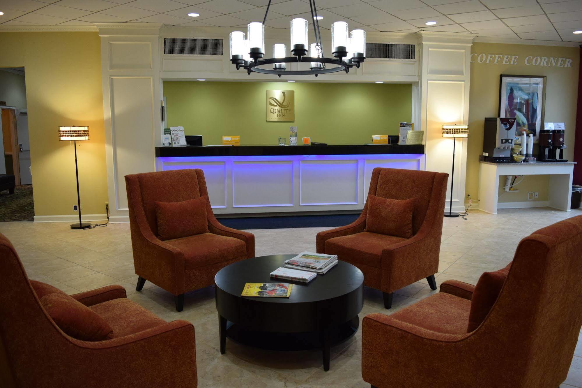 Inn Quality Airport